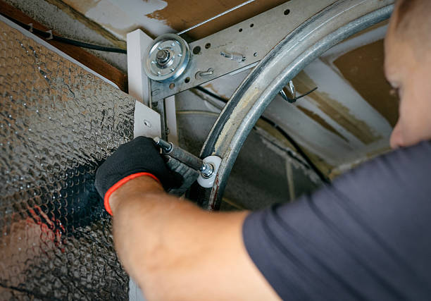 Affordable Garage Door Panel Replacement solutions in Venetian Village, IL